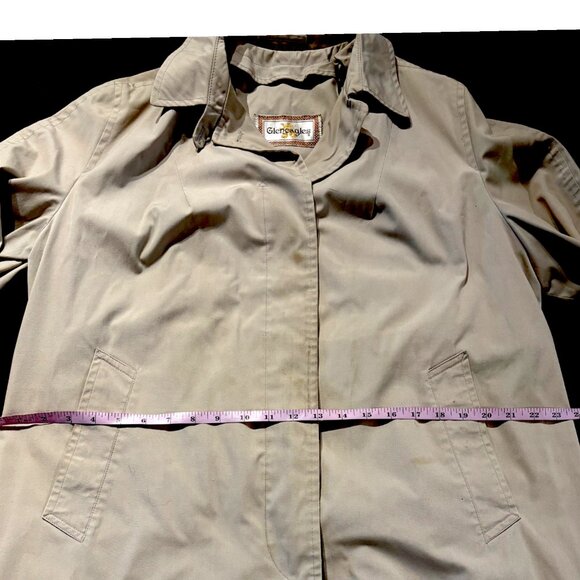 Gleneagles women's Vintage classic long tan trench coat hidden buttons sz 14P - Picture 11 of 14